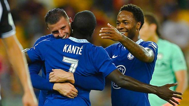 铜梁龙贺国安夺冠：是对往日辉煌的致敬，更是新征程的起点