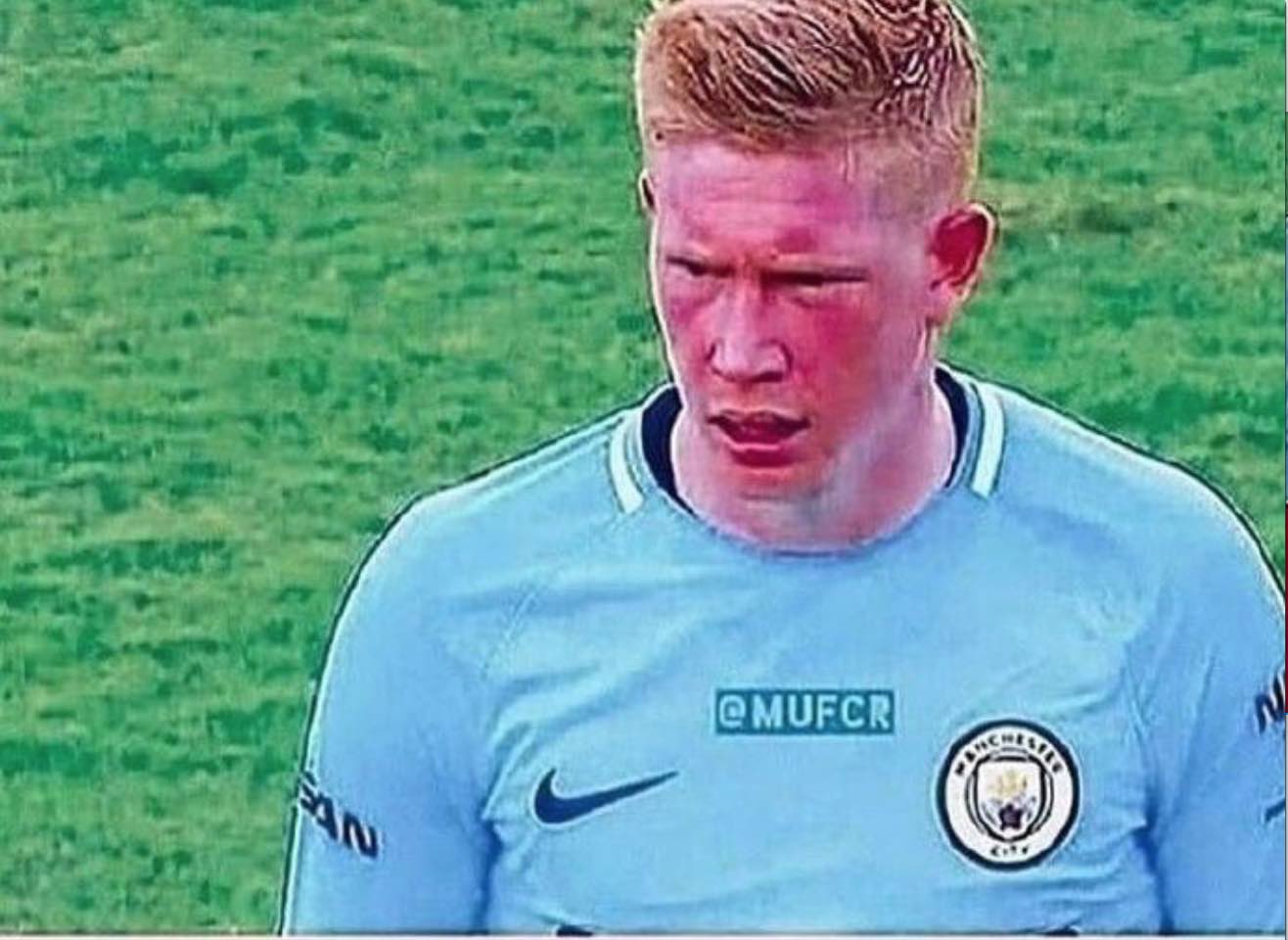 卫报：热刺有意富勒姆左后卫罗宾逊，也会寻找一名攻击型中场